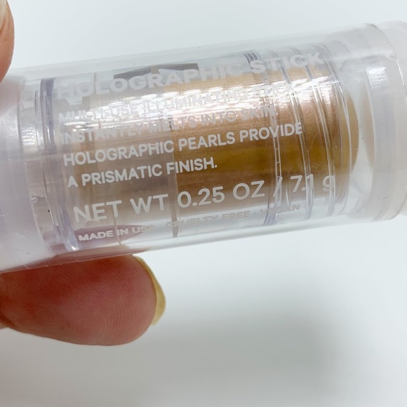 3/$20 NEW Milk Makeup Holographic Highlighting Stick in Mars, 7.1g - Picture 7 of 11